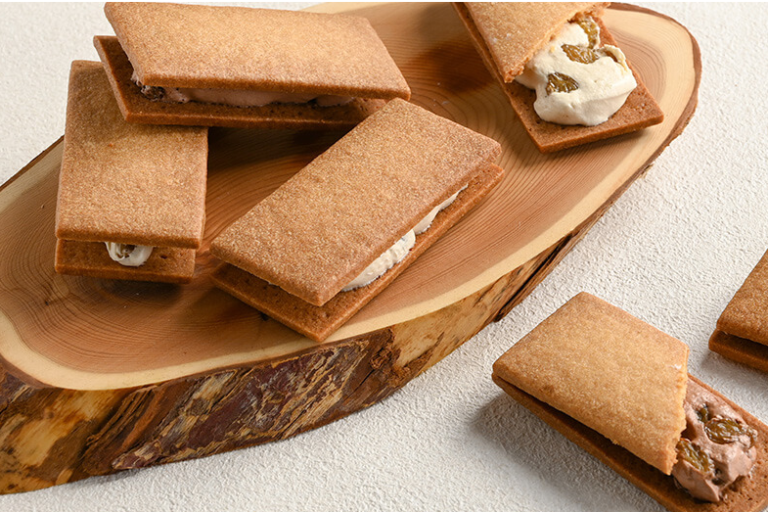 3/27発売、リニューアルした「緑のぶどうのクリームサンド」こだわりの原材料 ３つのポイントを紹介します