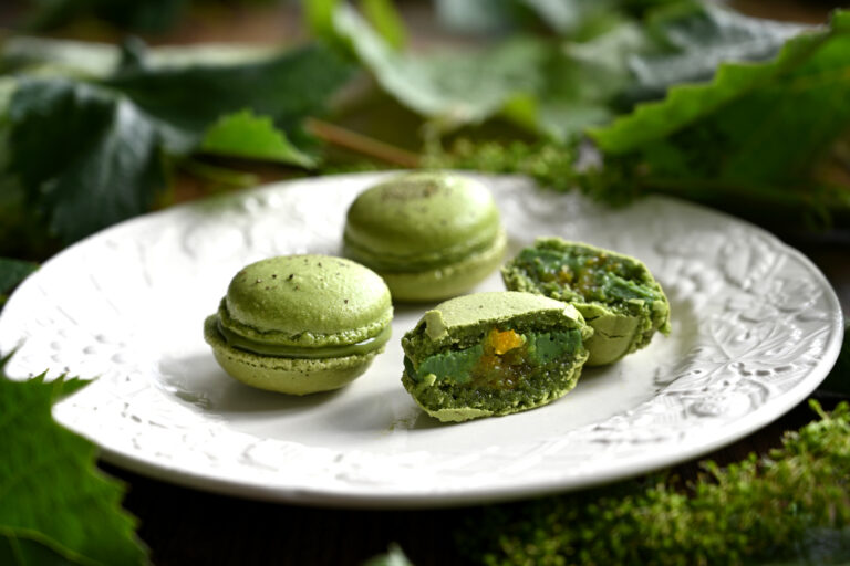 「ミシュラン グリーンスター」拝受、みなさまへの感謝と希望をのせて「マカロン・ヴェール」発売！