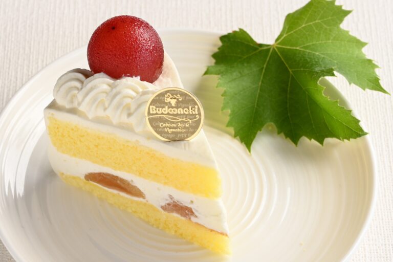 ぶどうの旬がやってきた！ぶどうで彩るプレミアムなお盆～残暑のご提案。手みやげにも大活躍の洋菓子工房おすすめ5選！